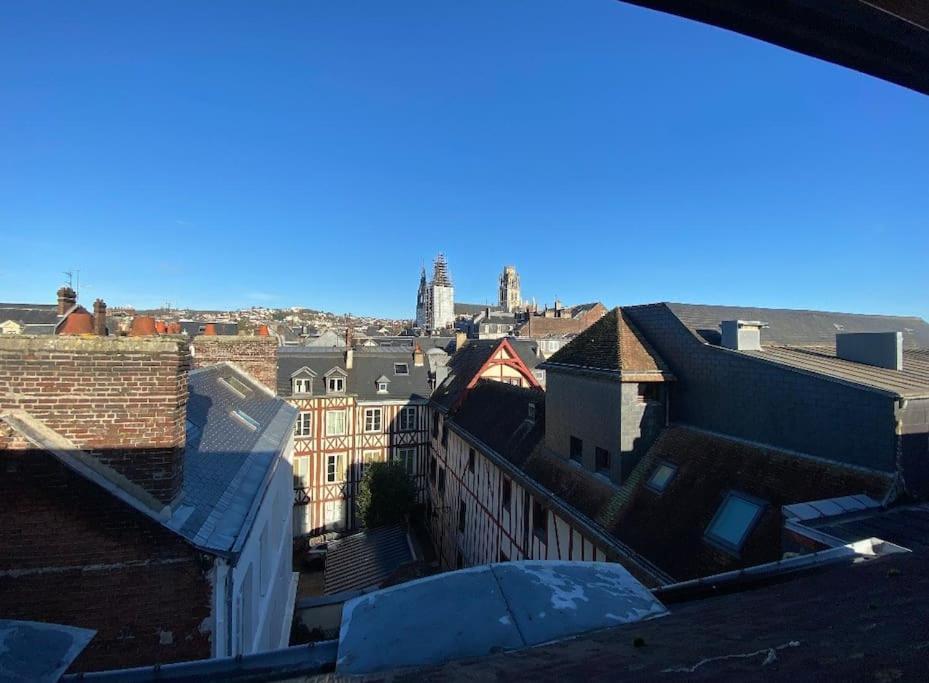 Sous Les Clochers De Rouen - Cathedrale Екстер'єр фото